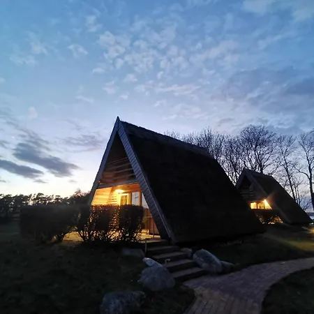 別荘 Reetdach Ferienhaeuser Alt Reddevitz