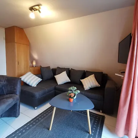 Hébergement de vacances Reetdach Ferienhaeuser Alt Reddevitz