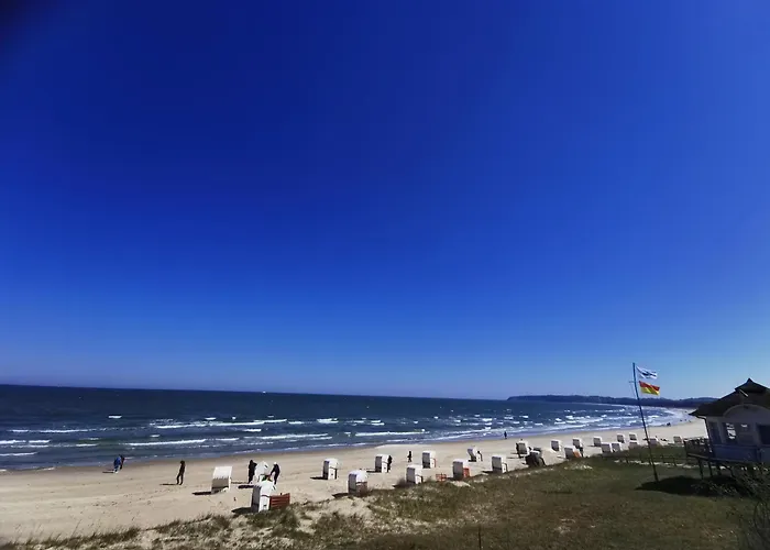 Casa de Férias Reetdach Ferienhaeuser Alt Reddevitz